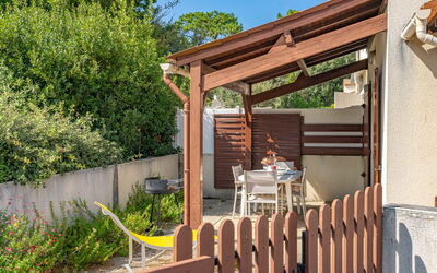 Accommodation:&nbsp;Les Jardins de la Palmyre 300.3