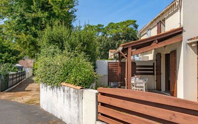 Accommodation:&nbsp;Les Jardins de la Palmyre 300.3