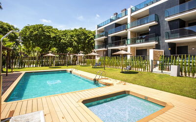 Accommodation:&nbsp;Golden Ray Duplex 106.1