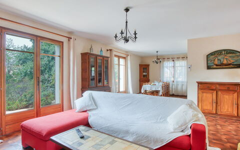 L'Arbousier: Furniture, Property, Table, Comfort, Cabinetry, Wood, Interior Design, Picture Frame, Lighting, Drawer