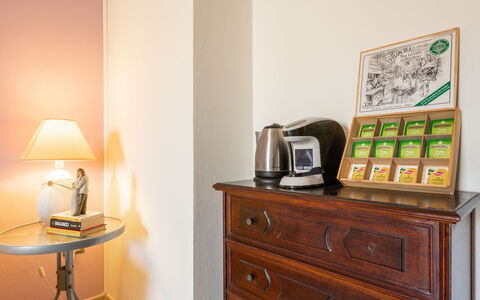 La Dimora del Piccolo Principe: Furniture, Property, Cabinetry, Drawer, Wood, Interior Design, Table, Dresser, Floor, Lamp