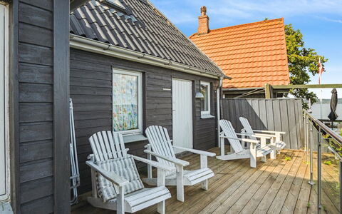 Alimpij - 5M from the Sea: Cottage, Roof, Home, Slope, Hut, Siding