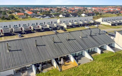 Virpi - 1Km from the Sea: Wood, Flooring, Interior Design, Floor, Furniture, Wood Flooring, Room, Ceiling, Wood Stain, Hardwood