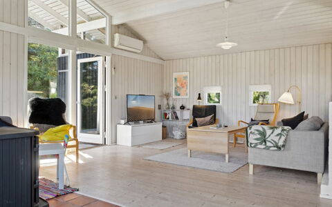 Henryk - 350M from the Sea: Flooring, Wood, Interior Design, Floor, Ceiling, Wood Flooring, Furniture, Living Room, Home, Room