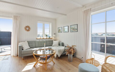 Sanni - 225M from the Sea: Flooring, Floor, Wood, Interior Design, Wood Flooring, Furniture, Couch, Apartment, Home, Living Room