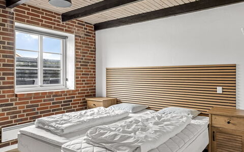 Haralde: Wood, Bedroom, Bed, Interior Design, Ceiling, Flooring, Floor, Bedding, Bed Sheet, Room
