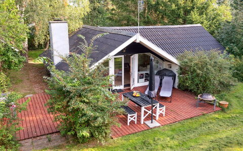 Ninni - 3.2Km from the Sea