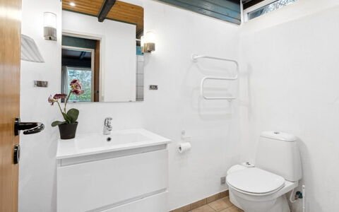 Calla - 250M from the Sea: Plumbing Fixture, Bathroom, Sink, Bathroom Sink, Interior Design, Flooring, Tap, Bathroom Cabinet, Floor, Toilet