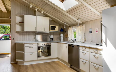 Alrun - 150M from the Sea: Wood, Kitchen, Interior Design, Ceiling, Countertop, Major Appliance, Cabinetry, Furniture, Flooring, Kitchen Appliance