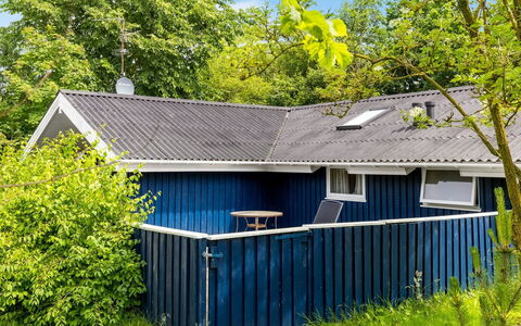 Alrun - 150M from the Sea: Blue, Wood, Roof, House, Home, Cottage, Siding, Shade, Backyard, Garden