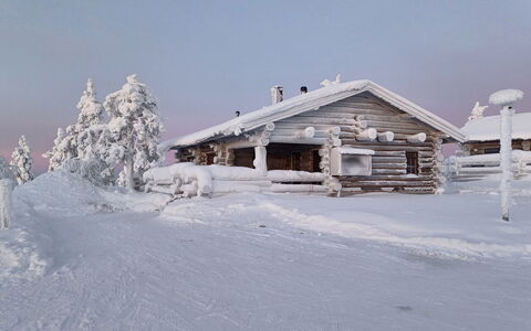 Kanerva 1C: Snow, Winter, Cottage, Roof, Freezing, Geological Phenomenon, Frost, Slope, Ice