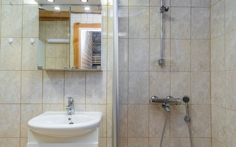 Kanerva 1C: Bathroom, Bathroom Sink, Plumbing Fixture, Flooring, Wall, Interior Design, Floor, Sink, Tap, Plumbing