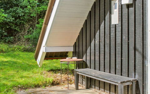 Keimo - 1.3Km from the Sea: Roof, Home, Cottage, Estate, Outdoor Furniture, Yard, Outdoor Table, Courtyard, Backyard, Villa