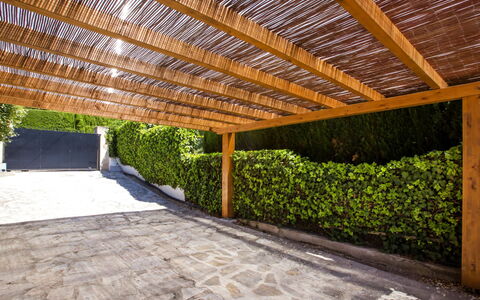 Villa Rubi: Plant, Sky, Cloud, Building, Water, Car, House, Coastal And Oceanic Landforms, Urban Design, Neighbourhood