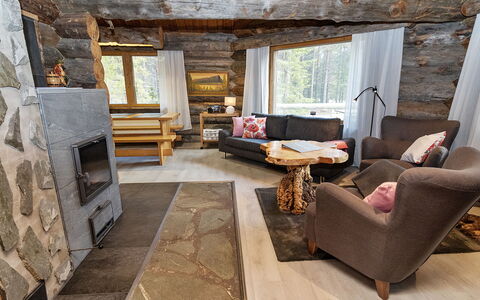 Agenttimajat 2: Wood, Furniture, Interior Design, Flooring, Living Room, Floor, Couch, Room, Ceiling, Home