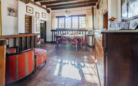 Carmen del Agua: Wood, Interior Design, Flooring, Floor, Hall, Window, Hardwood, Building, Glass