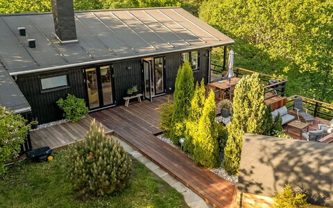 Leif - 400M from the Sea: Wood, Shrub, Home, Roof, Cottage, Garden, Estate, Hardwood, Garden Buildings, Yard