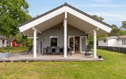 Keijo - 150M from the Sea: Roof, Home, Door, Cottage, Shade, Siding, Yard, Estate, Backyard