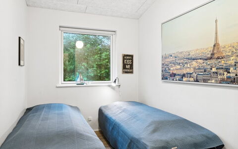 Berta - 70M to the Fjord: Wall, Bedroom, Bed, Bed Sheet, Interior Design, Bedding, Floor, Ceiling, Flooring, Lighting