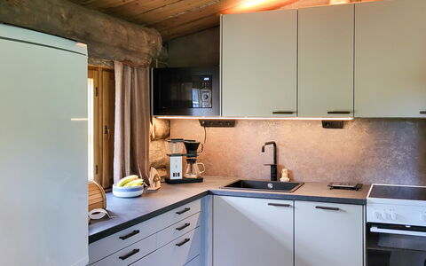 Kelokoto: Kitchen, Countertop, Furniture, Kitchen Appliance, Interior Design, Kitchen Sink, Cabinetry, Wood, Major Appliance, Plumbing Fixture