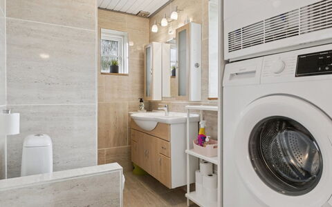 Byrial - 600M from the Sea: Flooring, Interior Design, Floor, Wood, Washing Machine, Bathroom Cabinet, Ceiling, Plumbing Fixture, Sink, Major Appliance