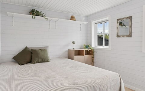 Byrial - 600M from the Sea: Wood, Ceiling, Flooring, Floor, Interior Design, Plank, Wood Flooring, Hardwood, Light Fixture, Wood Stain