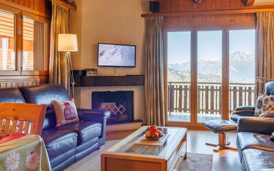Accommodation:&nbsp;Hortensia 33 655.3