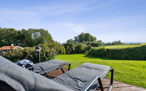 Algut - 75M from the Sea: Roof, House, Land Lot, Home, Cottage, Estate, Garden Buildings, Shade, Log Cabin, Landscaping