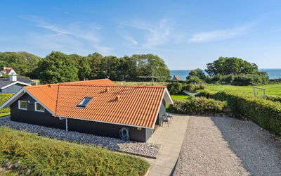 Algut - 75M from the Sea