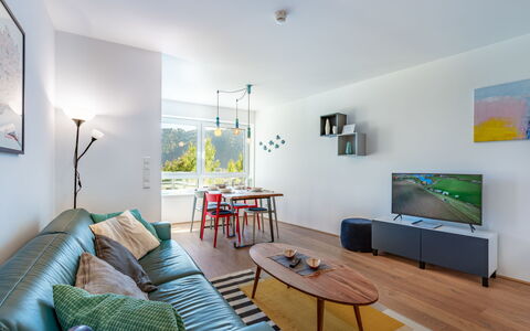 Accommodation:&nbsp;Top 5 Alpe Maritima Seeblick+Bergkulisse 100.20