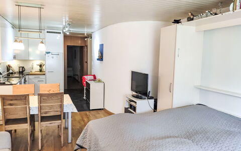Accommodation:&nbsp;Verbena Apt. 3 280.2