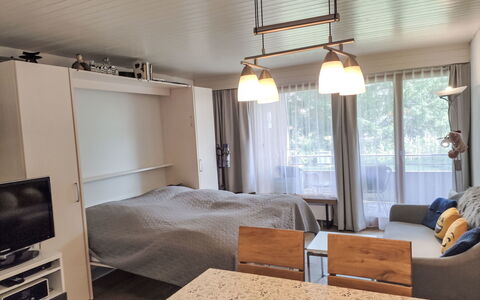 Davos 280: Furniture, Property, Building, Comfort, Window, Wood, Interior Design, Lighting, Shade, Flooring