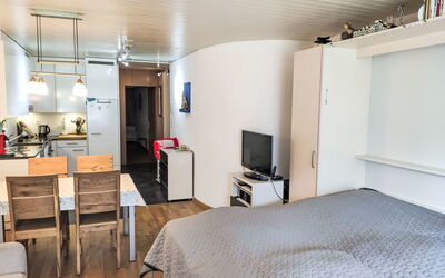 Accommodation:&nbsp;Verbena Apt. 3 280.2