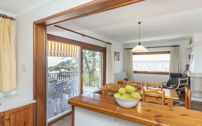 Accommodation:&nbsp;Melis Ii M6-Playa de Pals 750.1