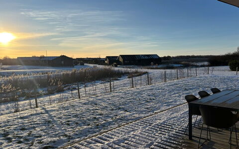 Harrieth - 300M from the Sea: Sky, Blue, Daytime, Winter, Horizon, Snow, Cloud, Dusk, Sunset, Freezing