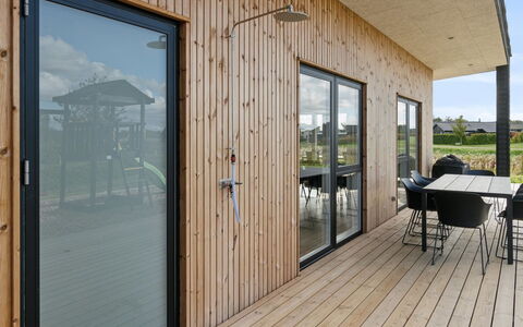 Harrieth - 300M from the Sea: Roof, Home, Door, Cottage, Shade, Siding, Yard, Estate, Backyard