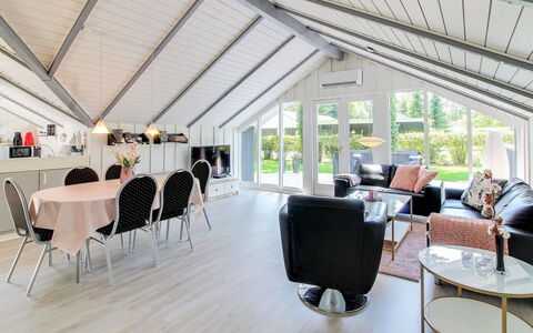 Arnsten: Ceiling, Interior Design, Home, Light Fixture, Kitchen & Dining Room Table, Chair, Living Room, Loft, Attic