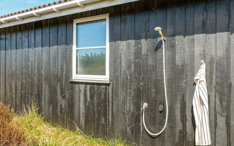 Nashota - 700M from the Sea: Roof, House, Home, Cottage, Door, Siding, Deck, Porch, Plank, Hardwood