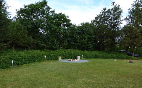 Gunsten - 2.3Km from the Sea: Cottage, Shed, Hut, Farmhouse, Prairie, Shack, Barn, Log Cabin, Garden Buildings