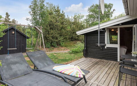 Florense - 2.5Km from the Sea: Wood, Furniture, Porch, Hardwood, Home, Deck, Plank, Cottage, Wood Flooring, Outdoor Furniture