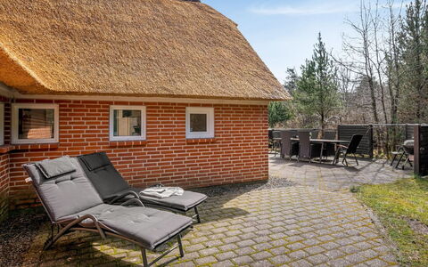 Hunno - 3Km from the Sea: Furniture, Wood, Interior Design, Flooring, Floor, Chair, Room, Ceiling, Living Room, Apartment