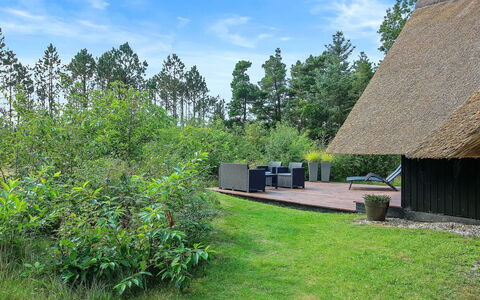 Awenasa - 4.1Km from the Sea: Cottage, Shed, Hut, Farmhouse, Prairie, Shack, Barn, Log Cabin, Garden Buildings
