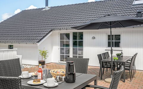 Munder - 1.2Km to the Fjord: Furniture, Interior Design, Flooring, Wood, Floor, Ceiling, Wood Flooring, Chair, Table, Lighting