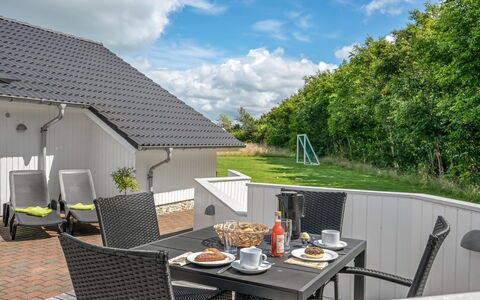 Munder - 1.2Km to the Fjord: Furniture, Interior Design, Flooring, Wood, Floor, Ceiling, Wood Flooring, Chair, Table, Lighting