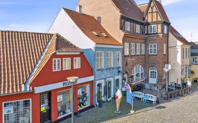 Blakke - 200M from the Sea