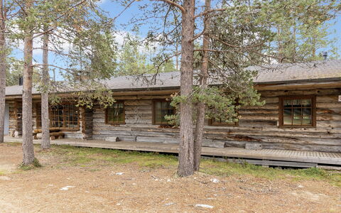 Raahenmaja: Wood, Cottage, Home, Log Cabin, Lumber, Siding, Hardwood, Natural Material, Garden Buildings, Hut
