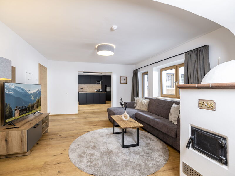 Accommodation:&nbsp;Family 03 300.3