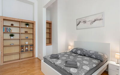 Accommodation:&nbsp;Old Town Home 24.4
