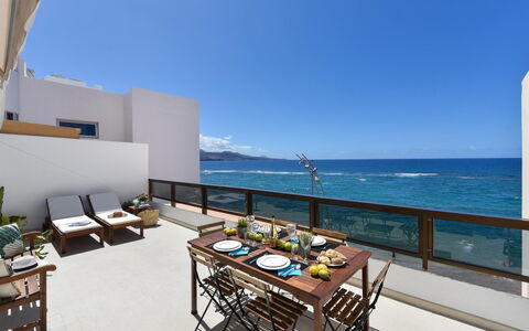 La Terraza de Sofia Canteras: Sky, Property, Furniture, Building, Table, Interior Design, Shade, Plant, Leisure, Condominium