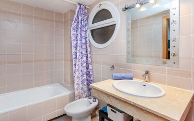 Accommodation:&nbsp;Cordoba 309.1